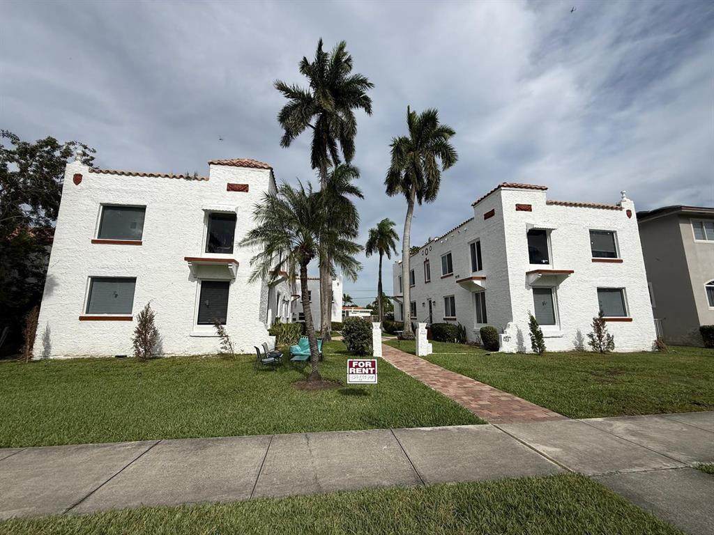 817 Tyler Street - Photo 1