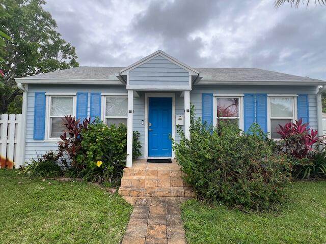 733 Green Street - Photo 1