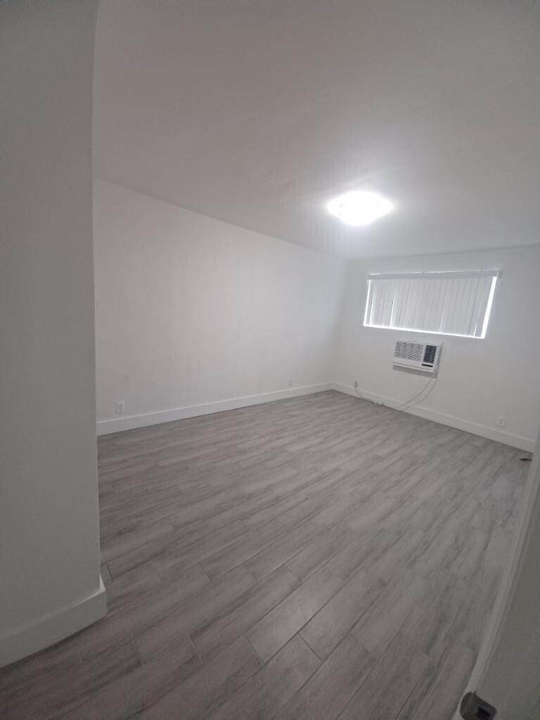 24 13th Street - Photo 1