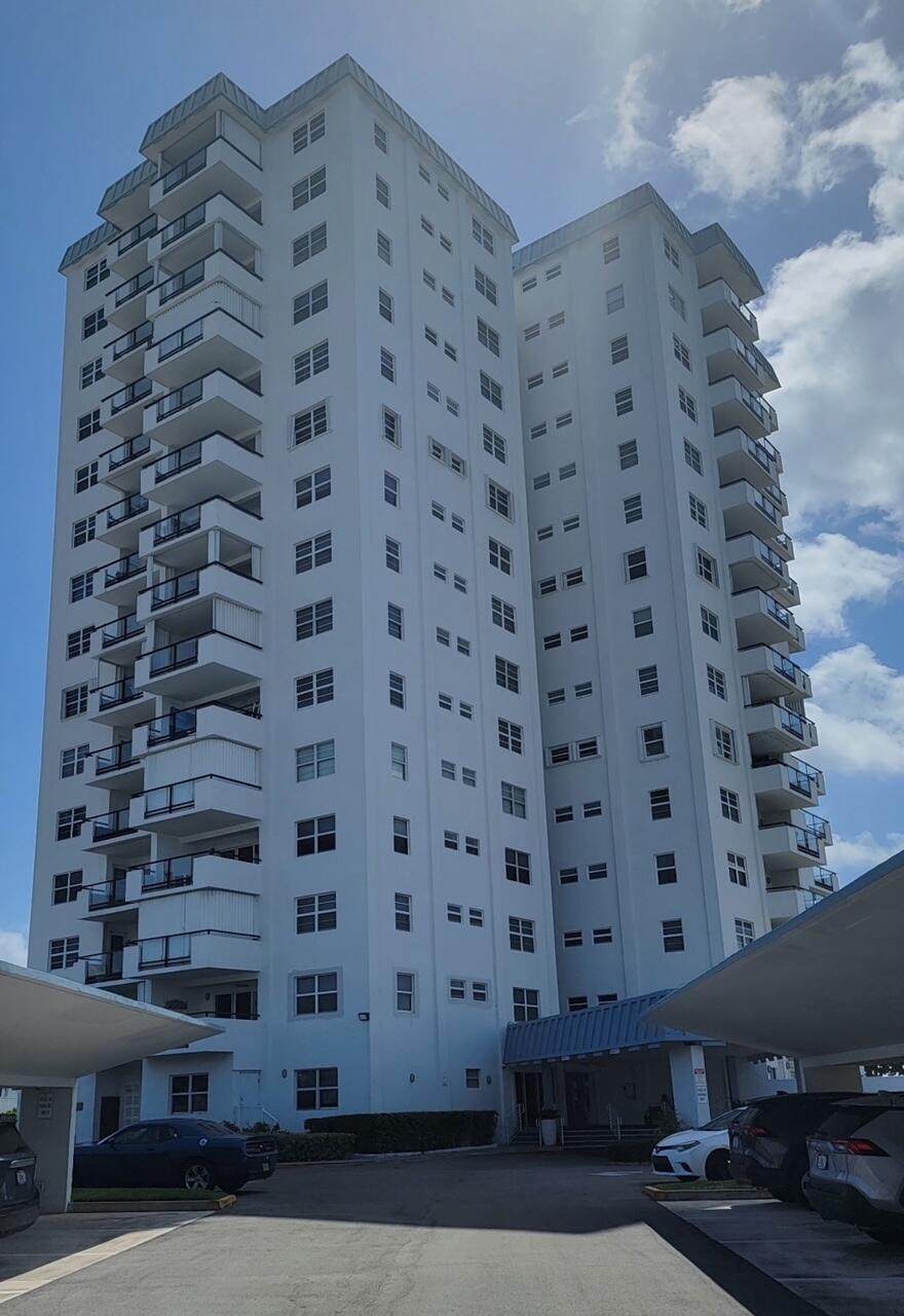 1500 Ocean Boulevard - Photo 1
