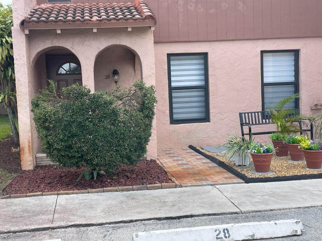 28 Madrid Lane - Photo 1