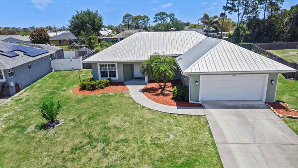 1657 Cefalu Circle - Photo 1