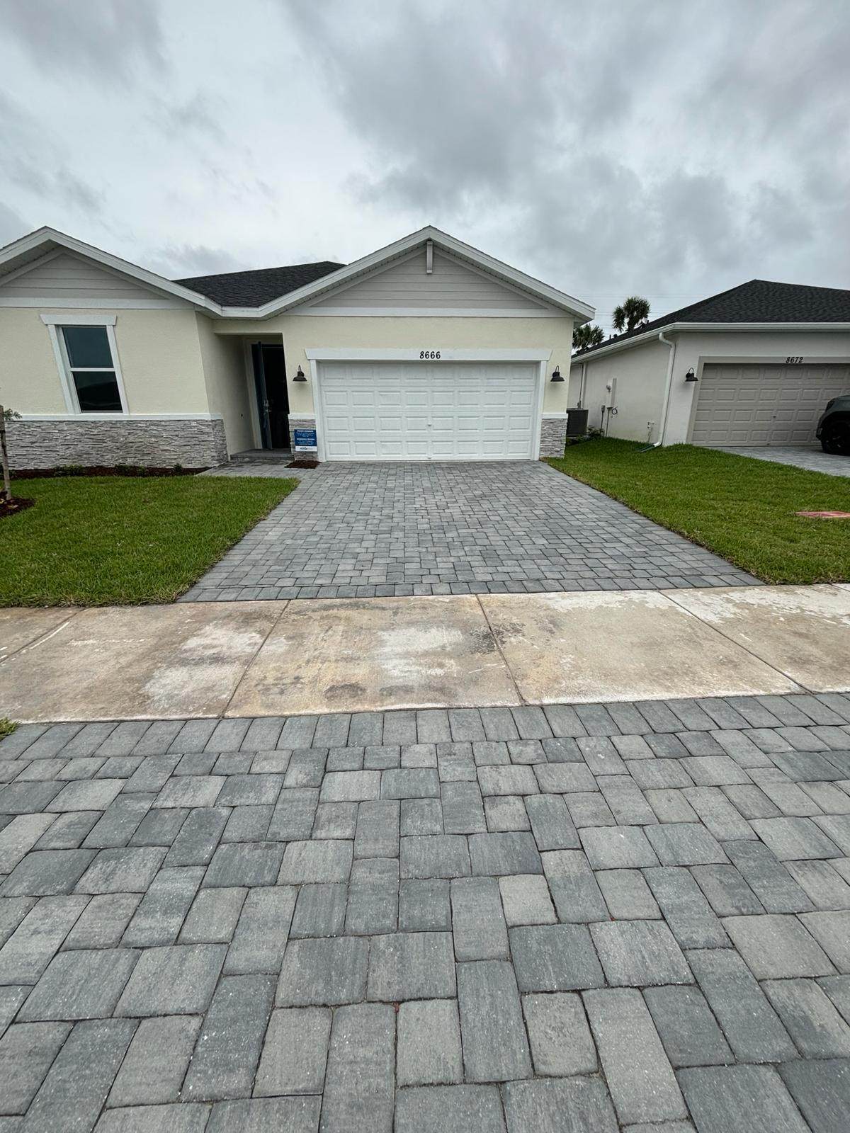 8666 Dahlia Circle - Photo 1