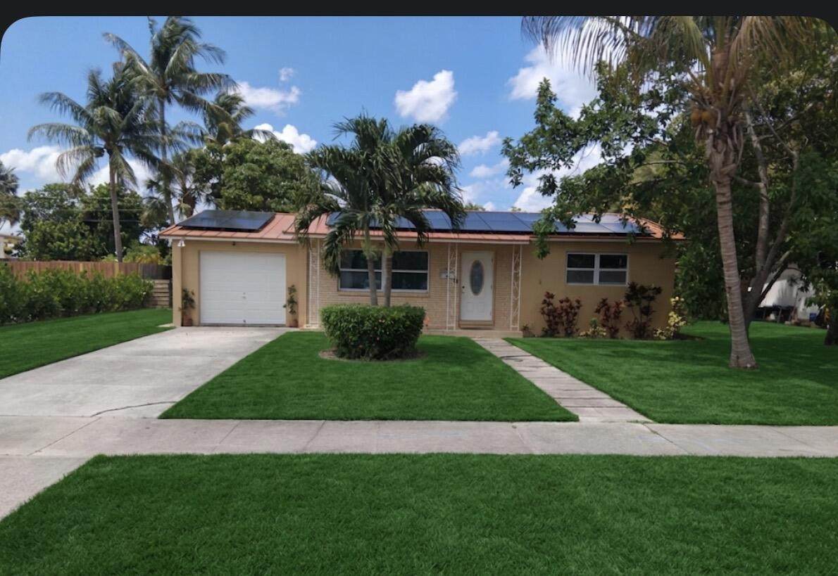 729 Ilex Court - Photo 1