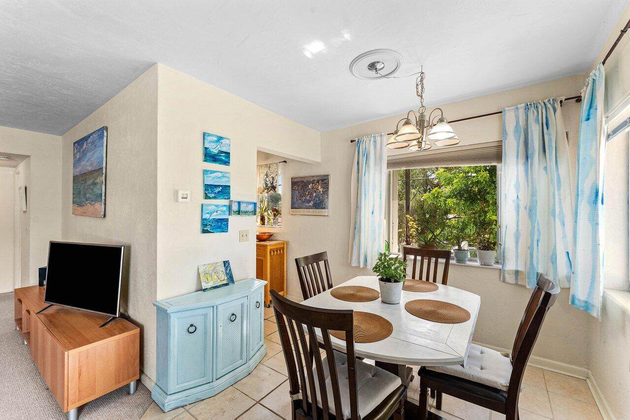 3280 Cynthia Lane - Photo 1