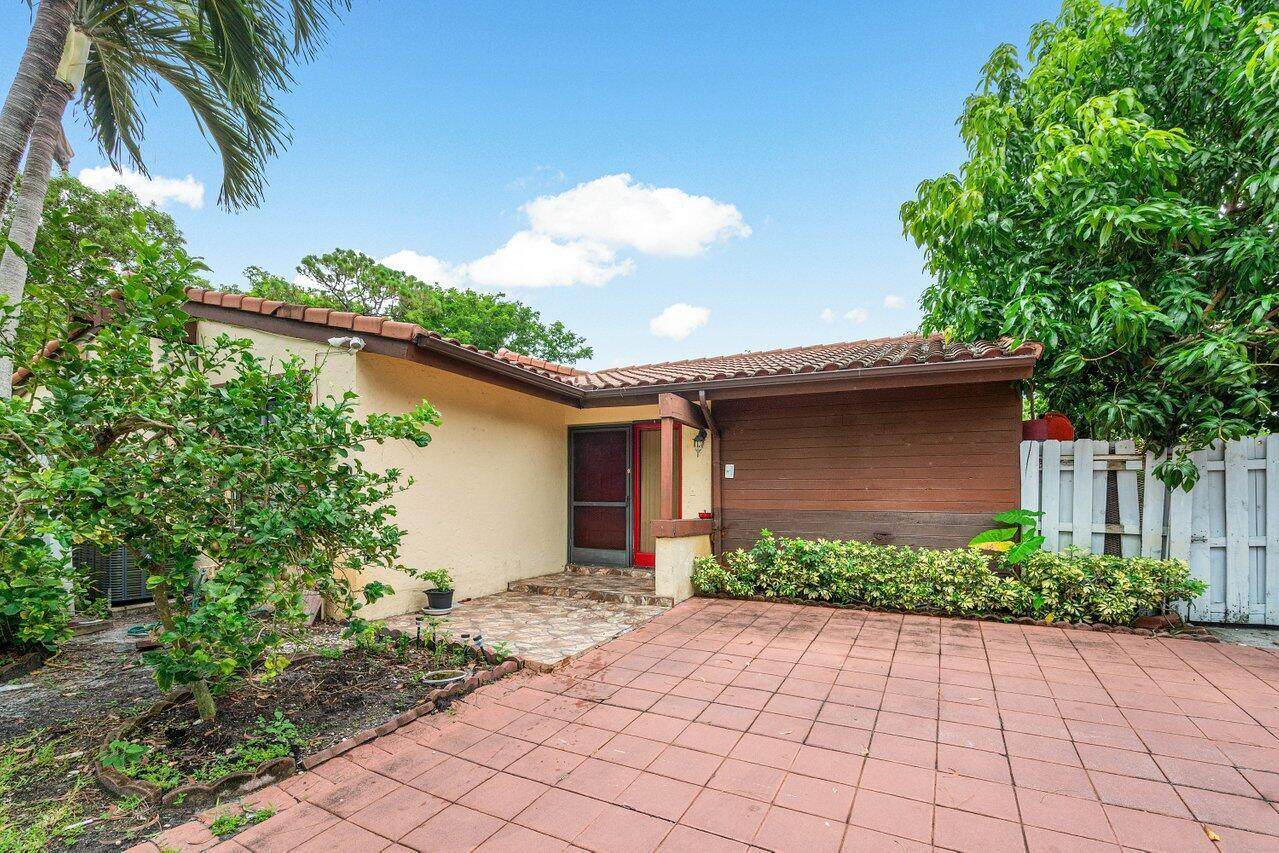 2780 Norfolk Pine Court - Photo 1