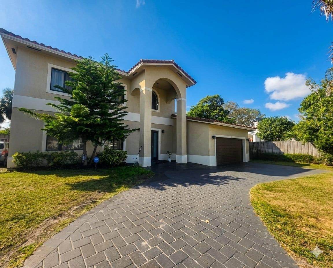 1514 Davie Boulevard - Photo 1