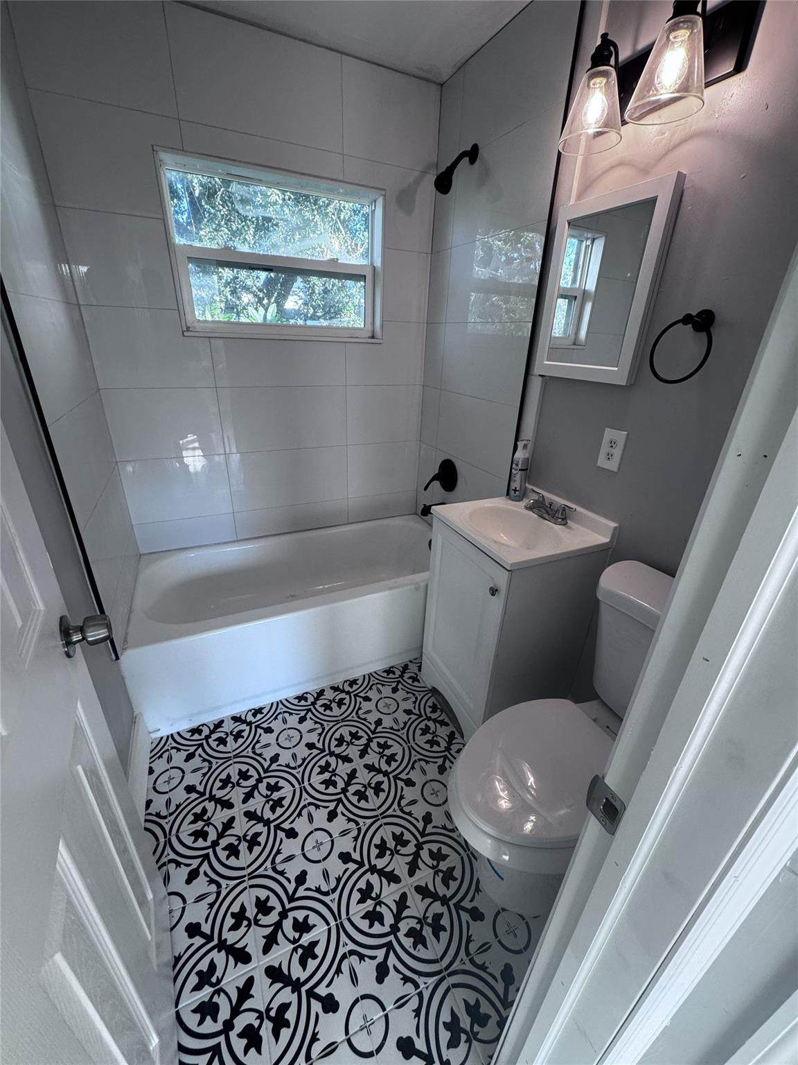 704 Main Avenue - Photo 1