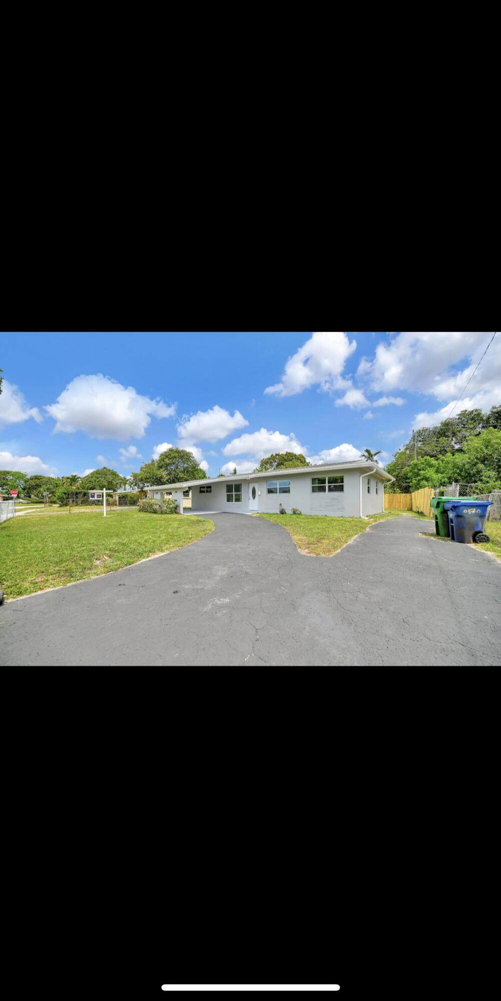 1112 43rd Terrace - Photo 1