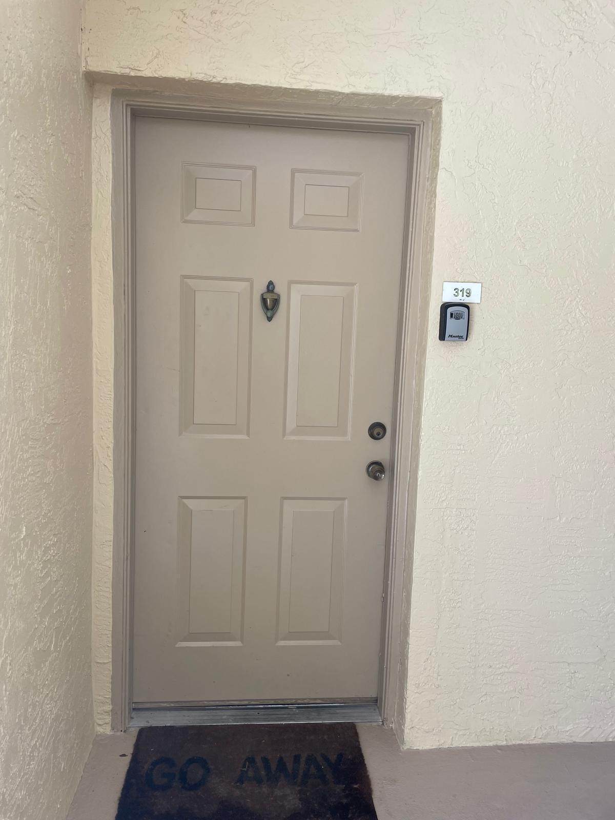 2060 Greenview Shores Boulevard - Photo 1