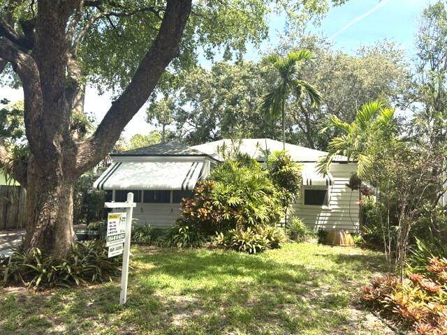 44 5th Street - Photo 1