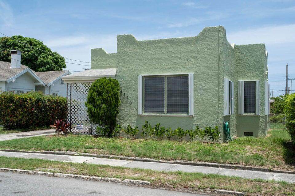 4116 Virginia Terrace - Photo 1