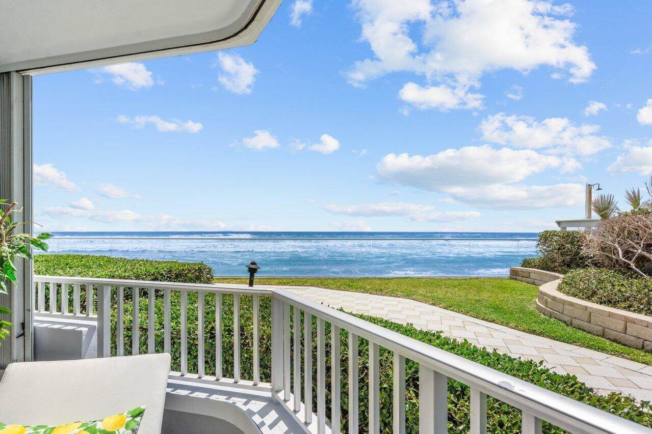 https://bt-photos.global.ssl.fastly.net/beaches/1280_boomver_1_B26033782-2.jpg