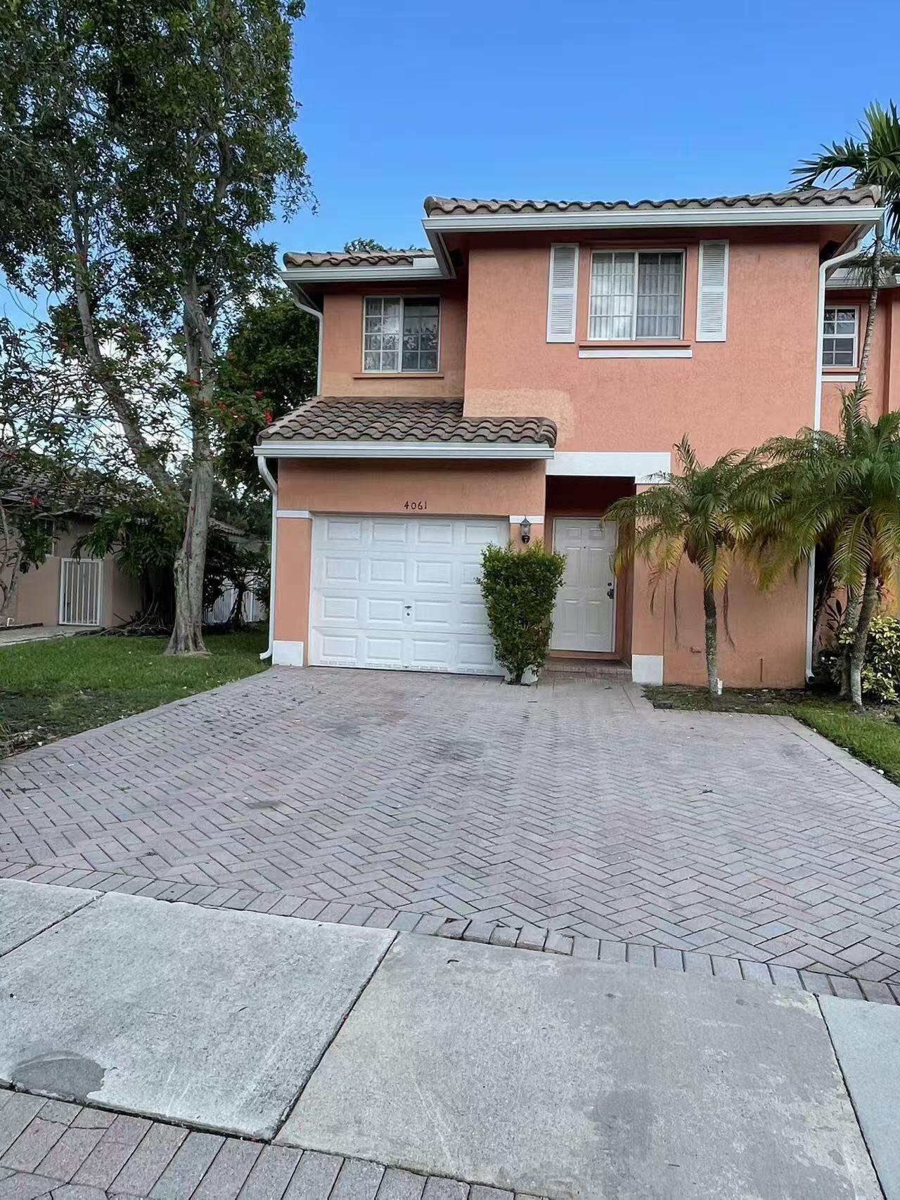 4061 91st Terrace - Photo 1