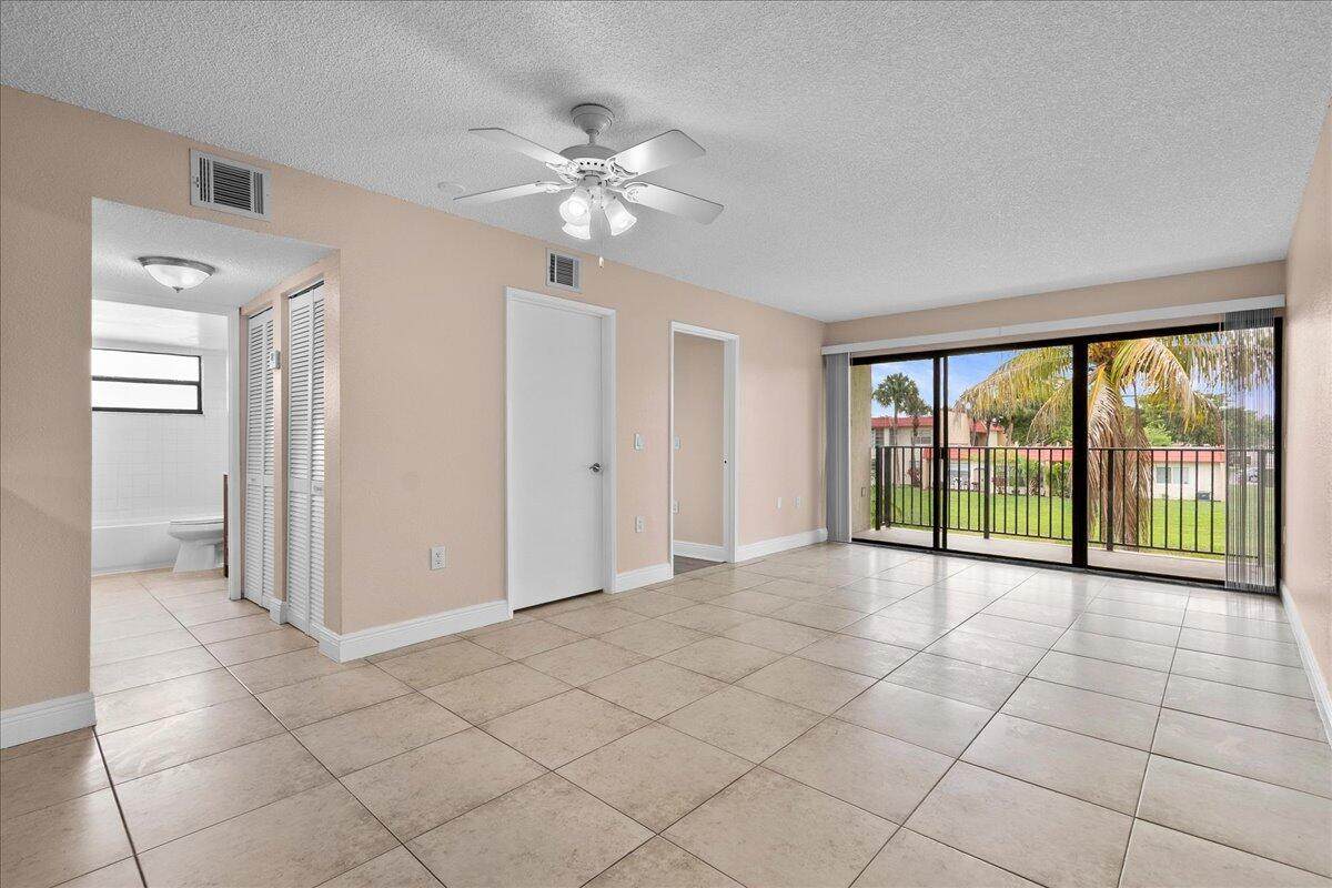 1524 Lake Crystal Drive - Photo 1
