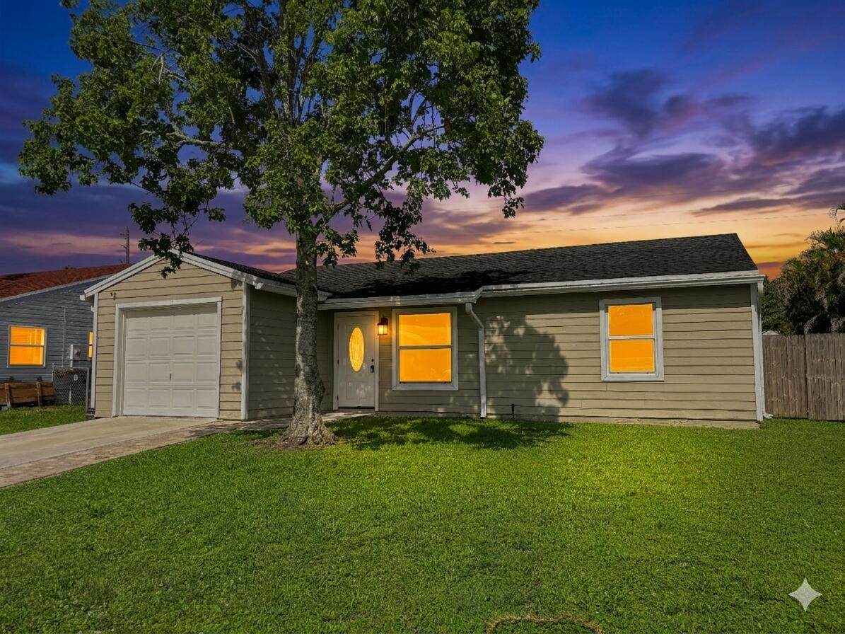 5258 Canal Circle - Photo 1