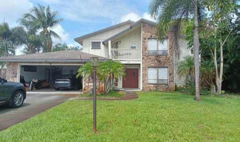 596 Greenwood Drive - Photo 1