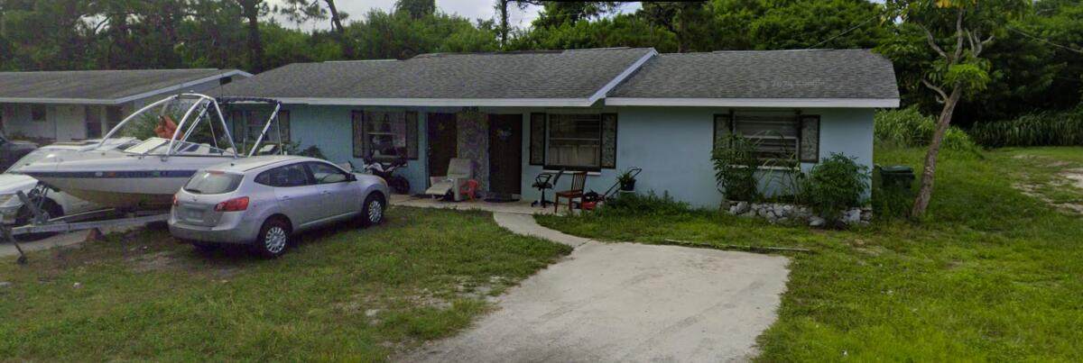 808 Lake Drive - Photo 1