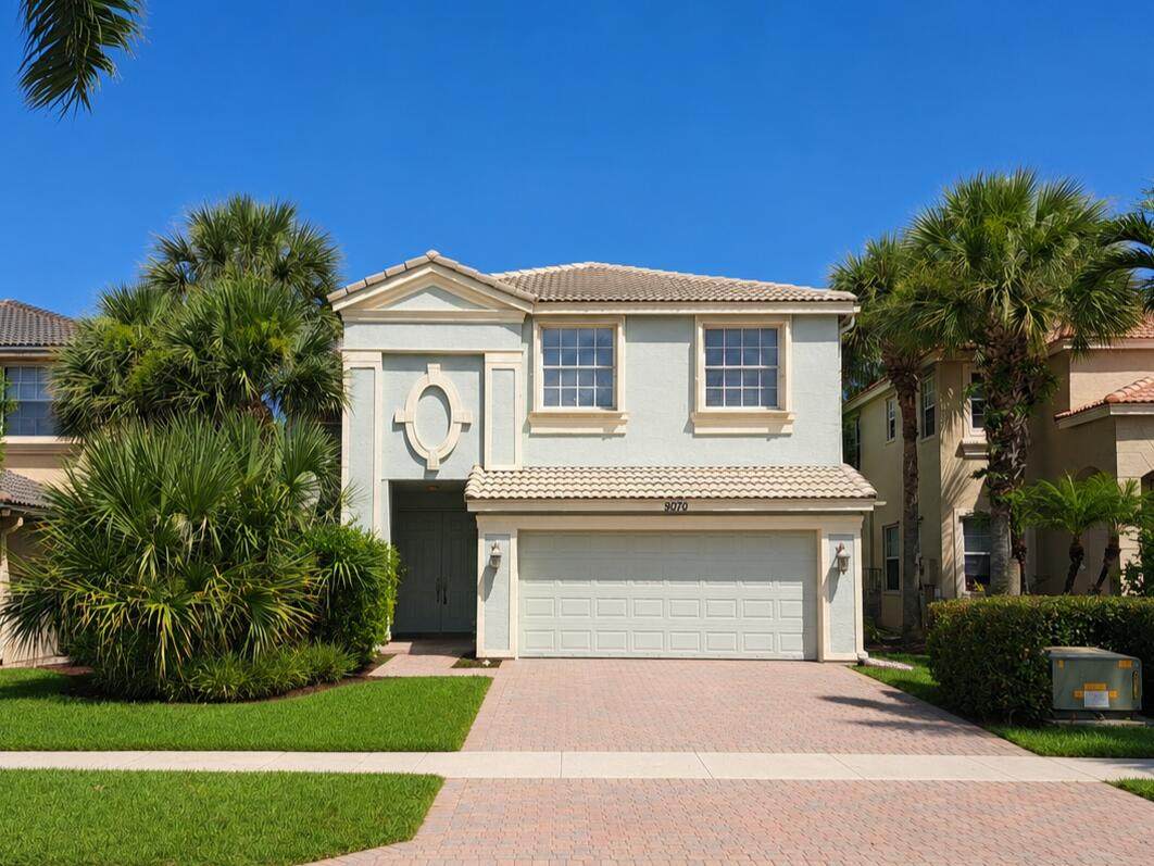 9070 Dupont Place - Photo 1