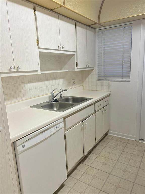 2491 82ND Avenue - Photo 1