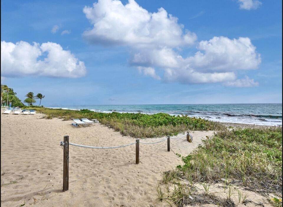 https://bt-photos.global.ssl.fastly.net/beaches/orig_boomver_1_B26053731-2.jpg