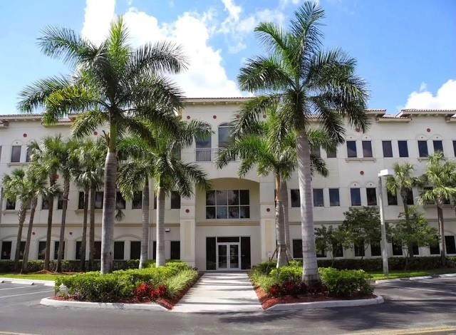2893 Executive Park Dr,Unit 106, Weston, FL 33331