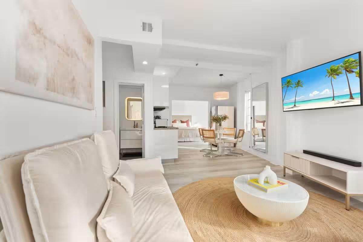 530 Ocean Drive - Photo 1