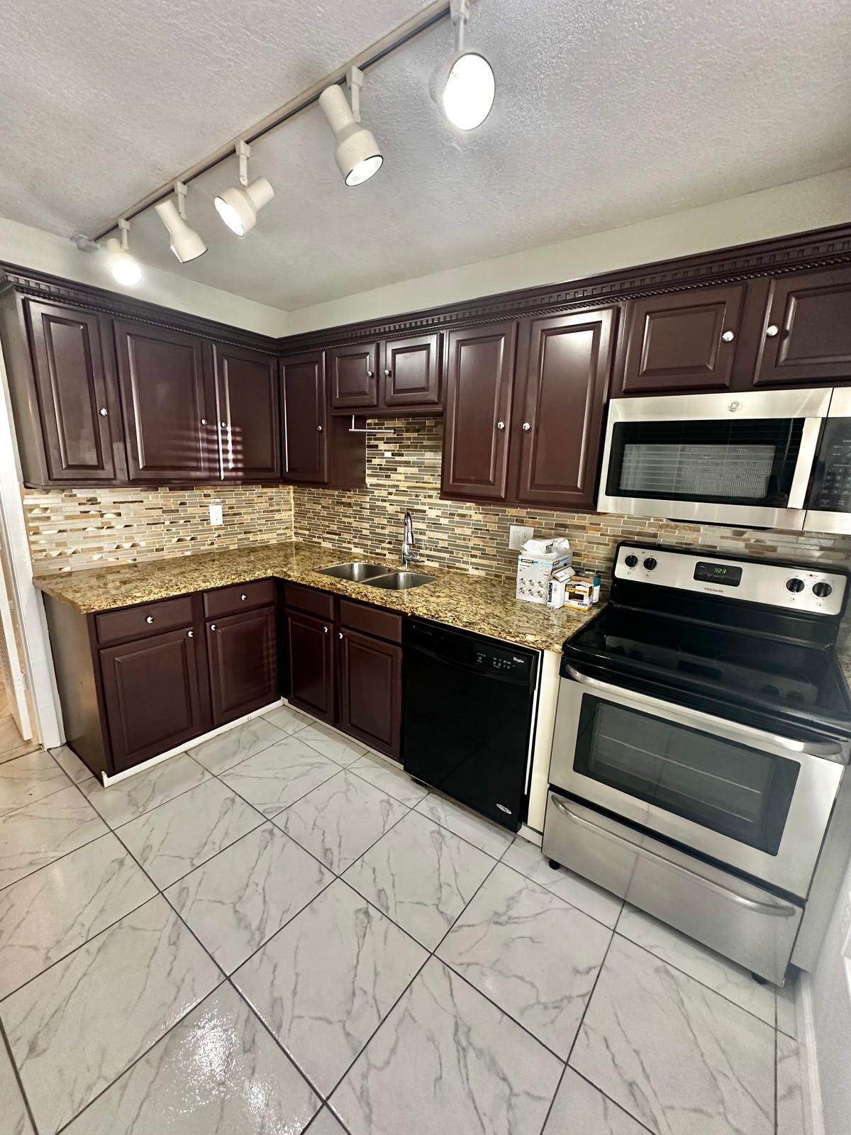 4158 Inverrary Drive - Photo 1