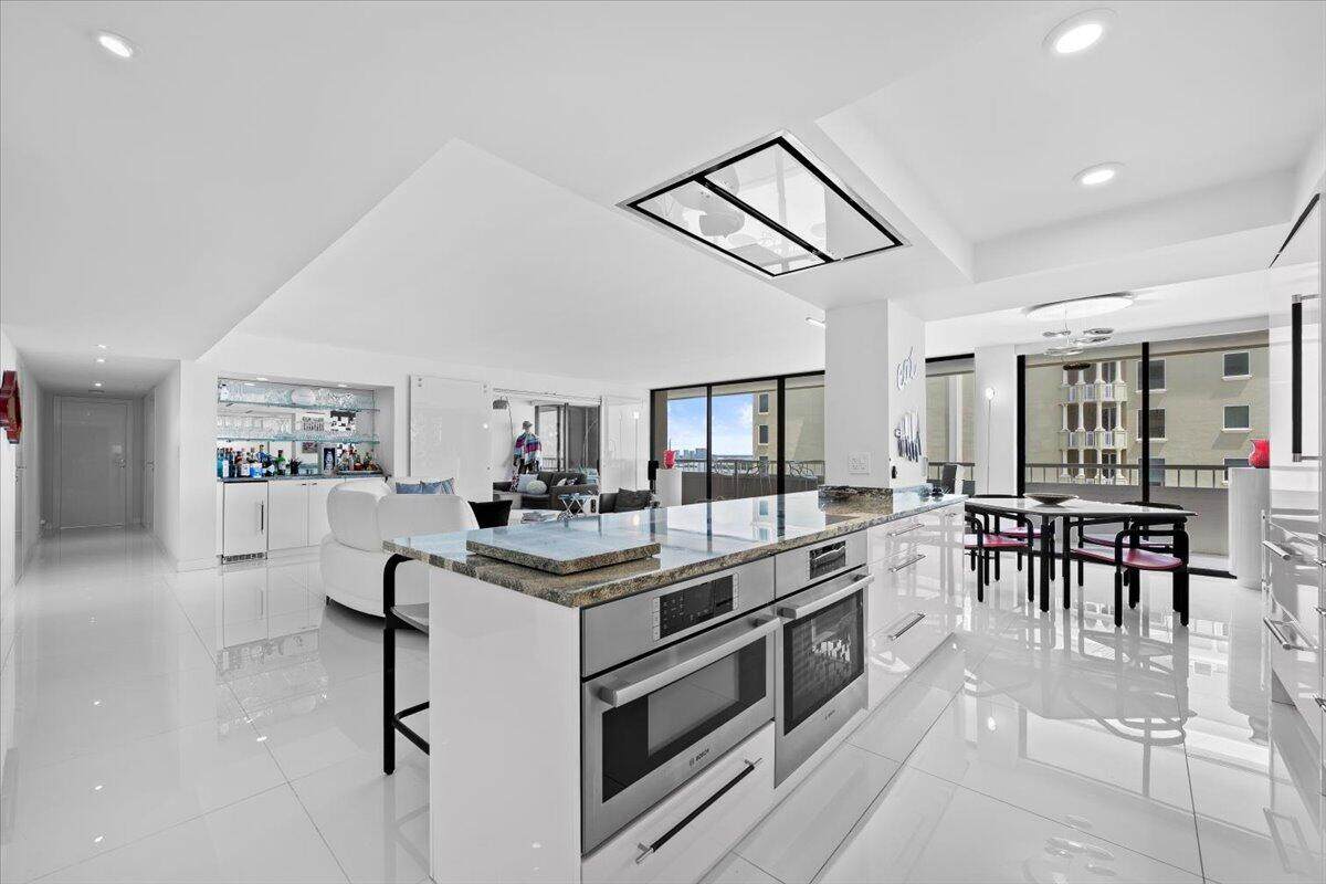 5280 Ocean Drive - Photo 1