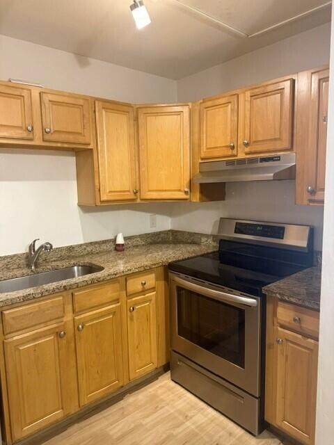 3288 104TH Avenue - Photo 1