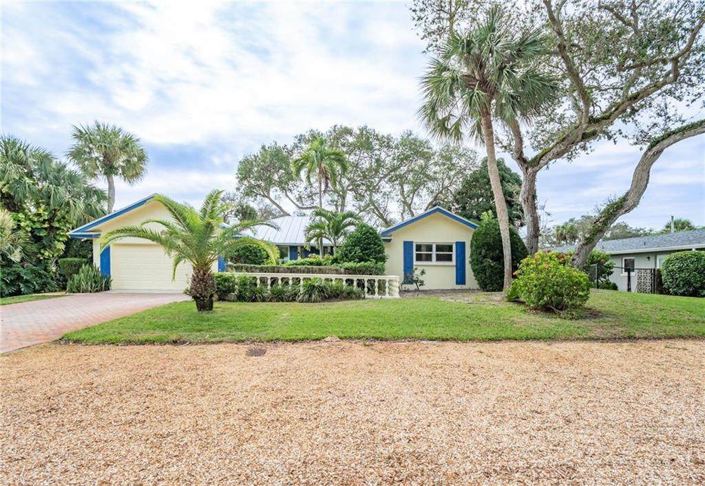 626 Honeysuckle Lane - Photo 1