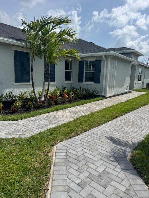 1545 Crosswood Way - Photo 1