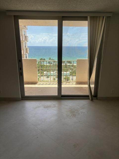 1865 Ocean Drive - Photo 1