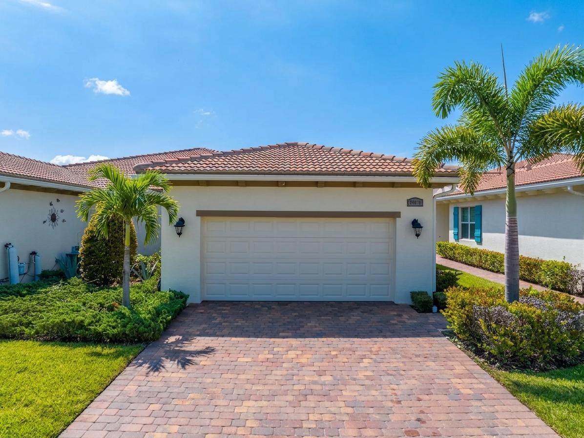 24035 Firenze Way - Photo 1