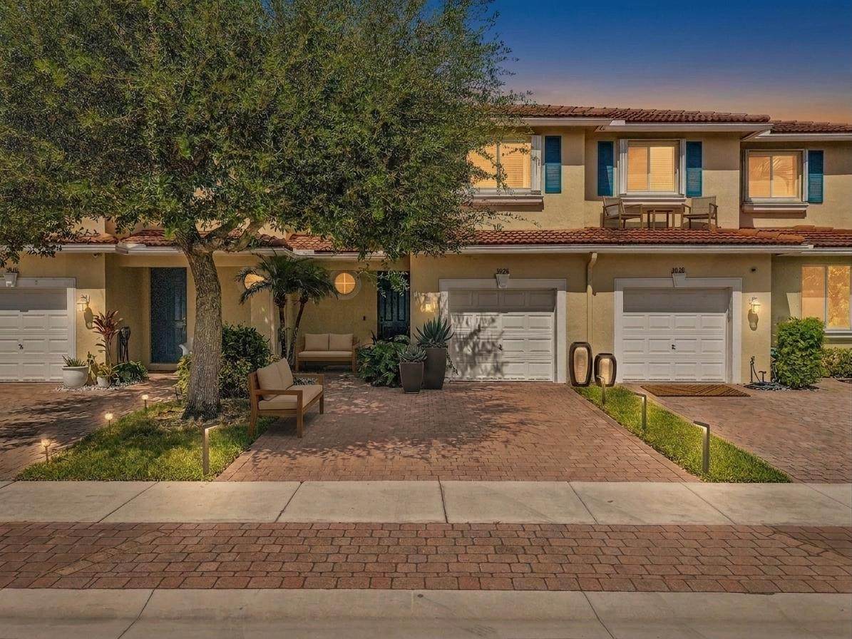 3028 Evergreen Circle - Photo 1