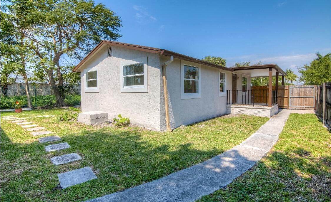 2960 Chickamauga Avenue - Photo 1