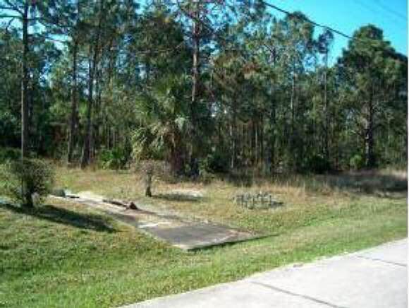 210 Emerson Drive - Photo 1