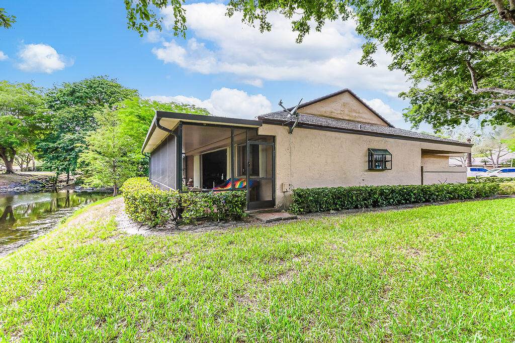 9420 Chelsea Drive - Photo 1