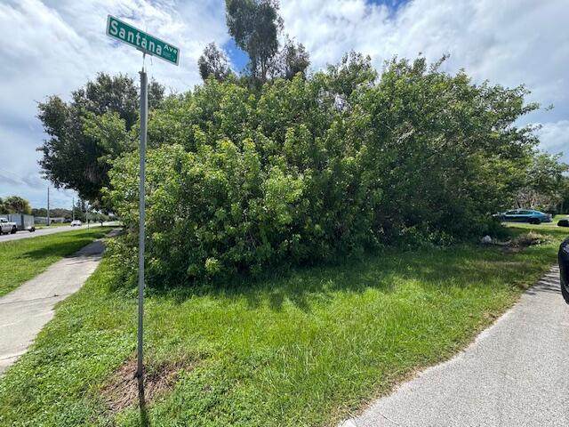 7701 Santana Avenue - Photo 1