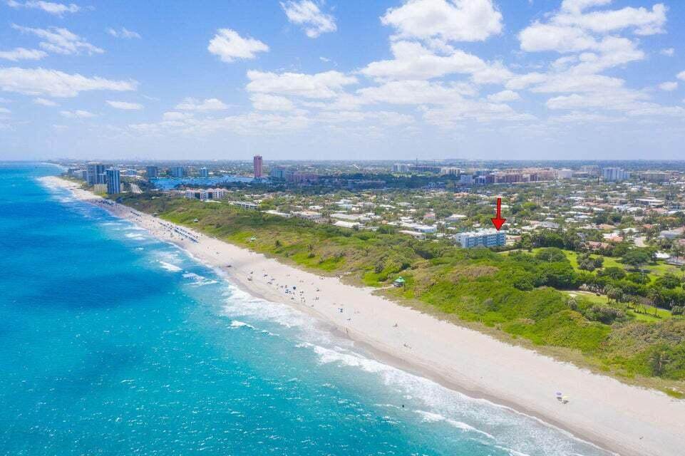https://bt-photos.global.ssl.fastly.net/beaches/orig_boomver_1_B26077773-2.jpg