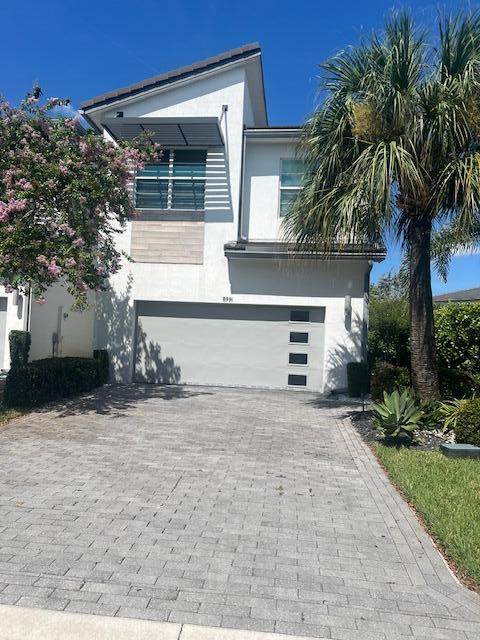 8991 Kingsmoor Way - Photo 1