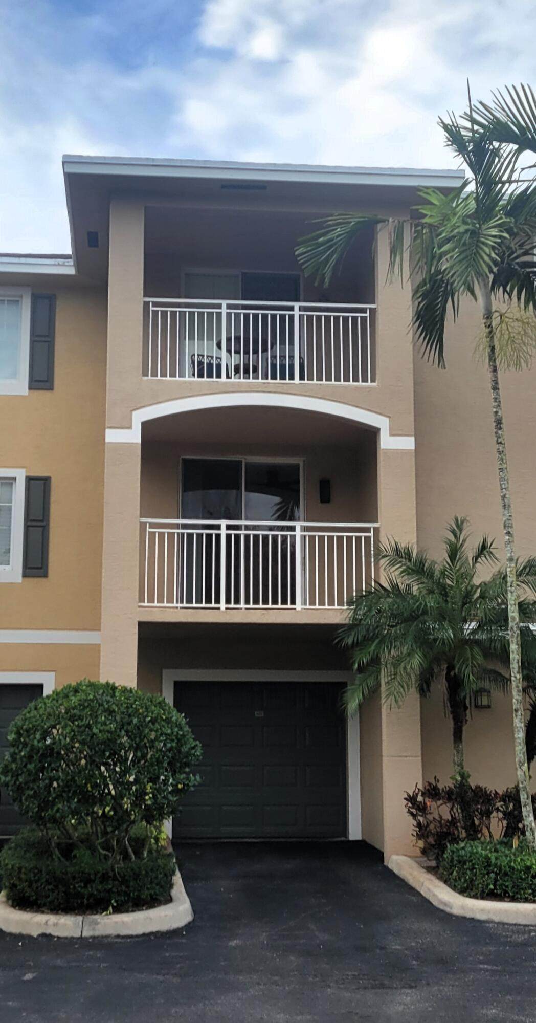 6418 Emerald Dunes Drive - Photo 1