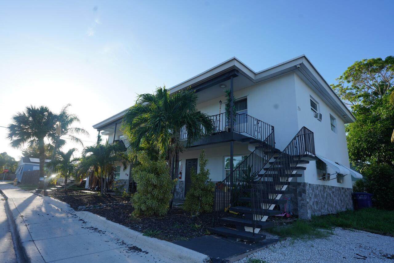 1501 Federal Highway - Photo 1