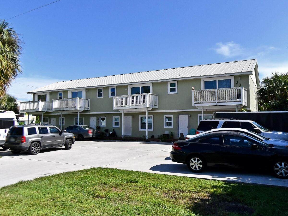 1807 Saint Lucie Court - Photo 1