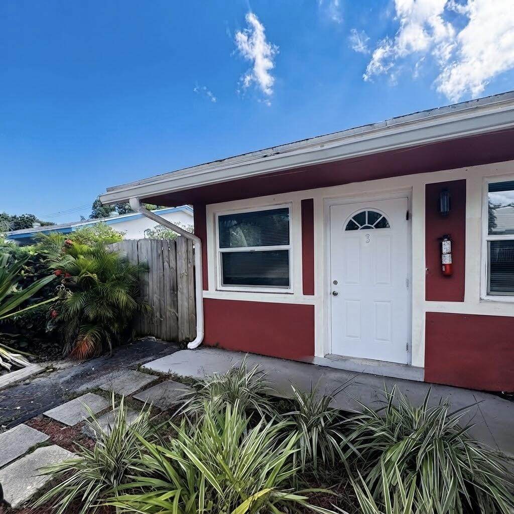 1500 62nd Street - Photo 1