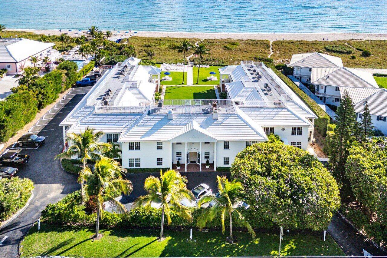 817 Ocean Boulevard - Photo 1