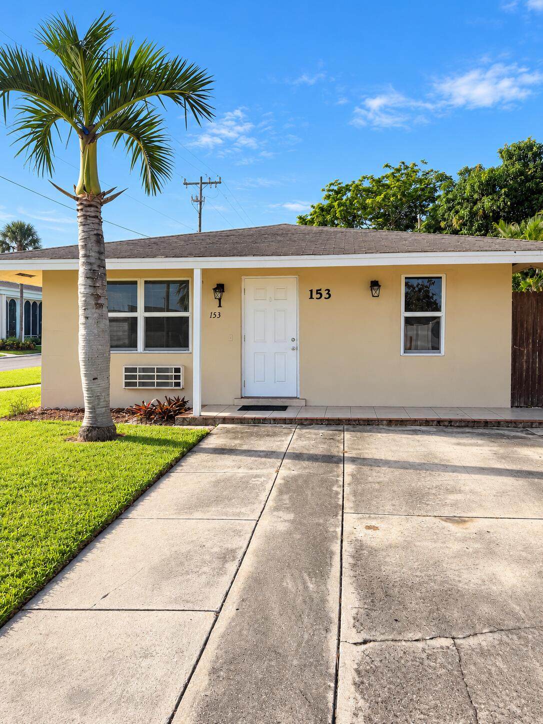 153 3RD Street - Photo 1