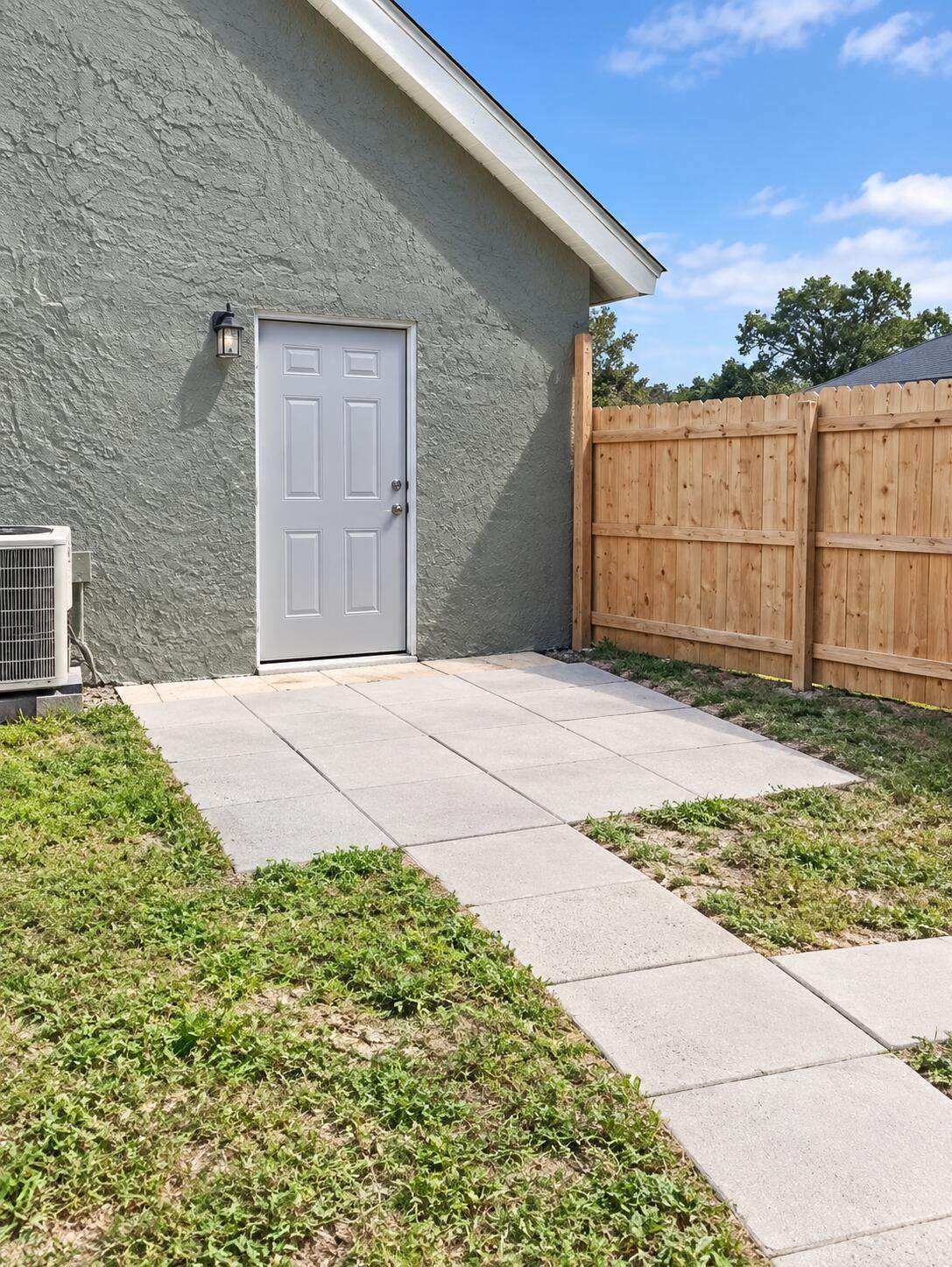 110 Rubber Tree Drive - Photo 1