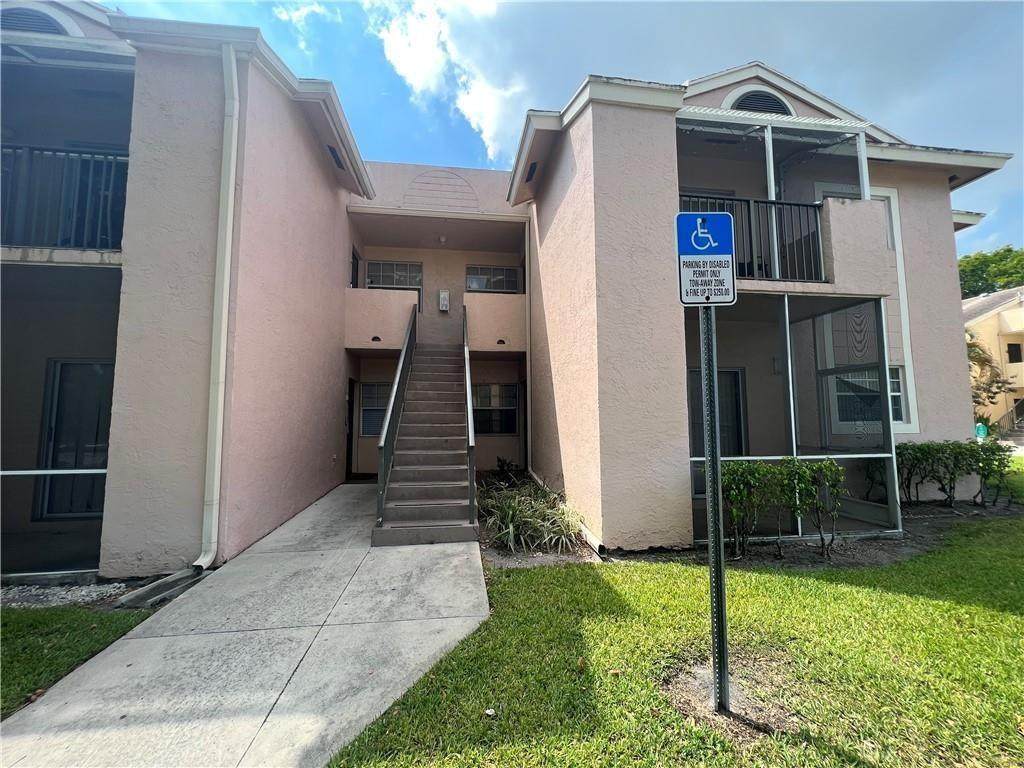 840 Cypress Park Way - Photo 1