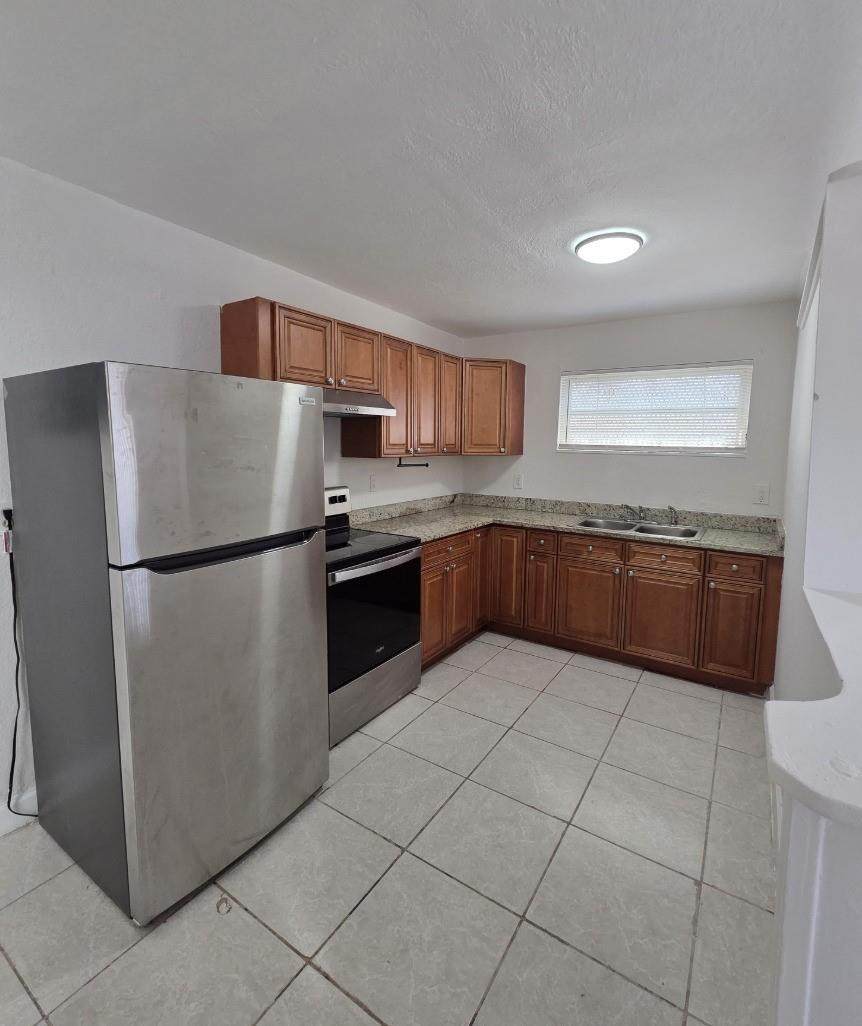2127 7th Street - Photo 1